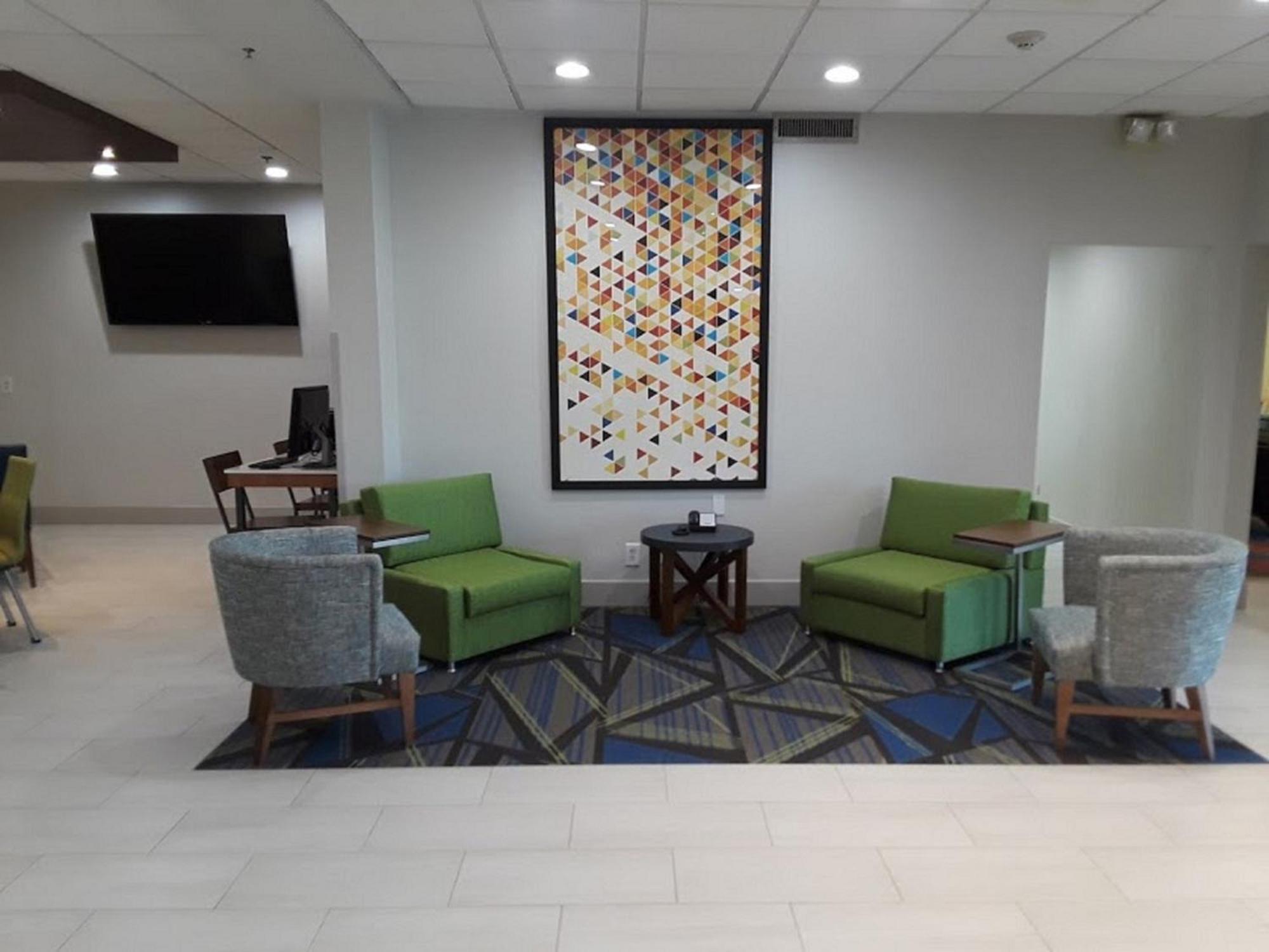 Holiday Inn Express Easton By Ihg מראה חיצוני תמונה